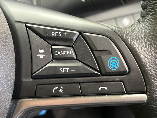 �y�v���p�C���b�g�z�������H�ł̒��������s���y��!!�a�؎��Ə��񑖍s�̃V�[���ŁA�A�N�Z���E�u���[�L�E�X�e�A�����O�������Ő��䂵�A�������^�]�̕��S���y�����Ă���܂���