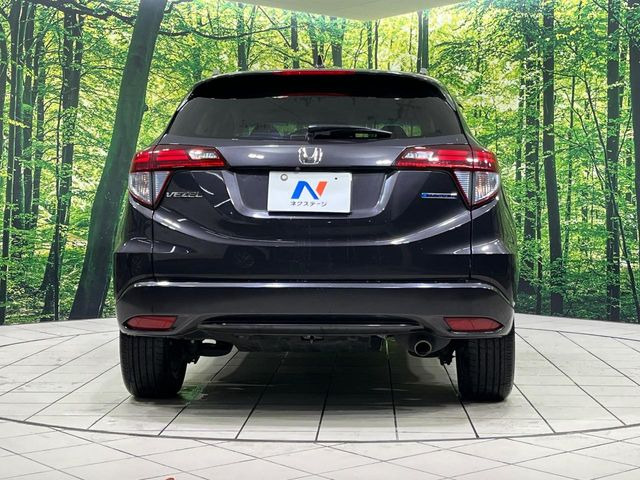 安心の最長10年・走行無制限保証(有償)をご用意。保証内容も充実はもちろん、無料点検&オイル交換や、年中無休の全国・24時間ロードサービスも付帯されておりますのでご安心下さい。