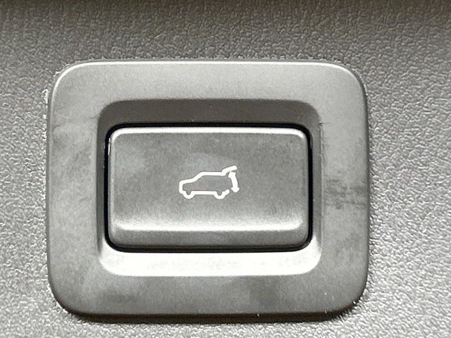 �y�p���[�o�b�N�h�A�z�X�}�[�g�L�[��^�]�Ȃ̃{�^�������������Ń��A�Q�[�g�������ŊJ���܂�!�ו��������Ă��鎞��A�����ʒu�ɂ���o�b�N�h�A��߂�ۂɕ֗��ȋ@�\�ł���