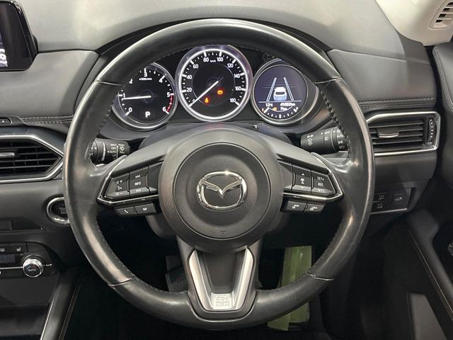 ステアリングも使用感が少なく、きれいな状態となっております♪