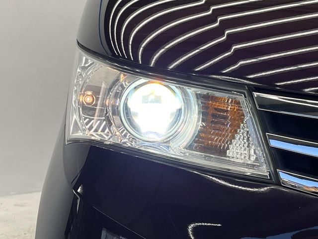 �yHID�w�b�h���C�g�z���ɖ��邭�O�����Ƃ炵�Ă����̂ŁA���V����Ԃ̑��s�������E�ǍD�ň��S���Ă���肢�������܂��B