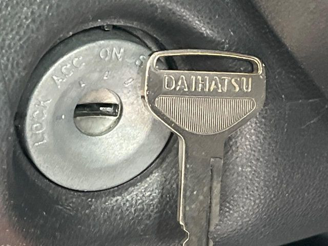 �y�L�[���X�z�������ꂽ�ꏊ����ł��{�^����Ńh�A�̊J���E�{�����ł���̂łƂ��Ă��֗�!�h�A�̌�������ɏ������邱�Ƃ�����܂����