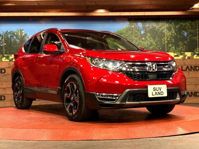 高透明度のガラス皮膜で撥水はもちろん、上質なツヤ・光沢を実現。紫外線や酸性雨から大切な愛車を保護し、色あせ・劣化を防止。「弾スプラッシュコート」、「弾プリミッサコート」からお選びいただけます。