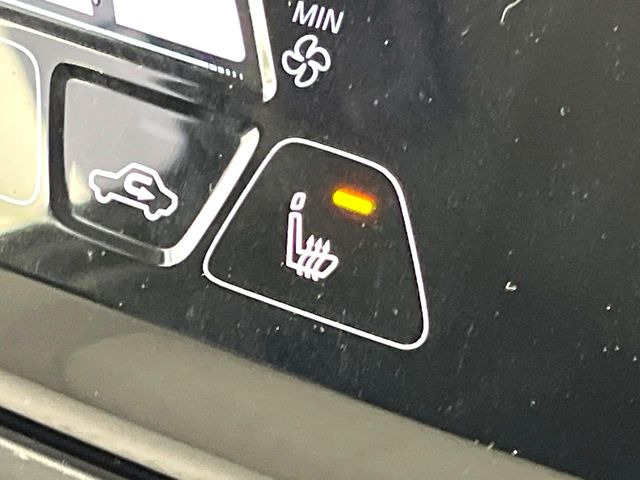 �y�V�[�g�q�[�^�[�z�������ɏd�󂷂�V�[�g�q�[�^�[!�G�A�R����葁�����܂��Ă����̂Ŋ�����̐l�����S�ł��ˁ�G�A�R���̉����͊������邩����A�Ƃ������ɂ����������߂ł��B