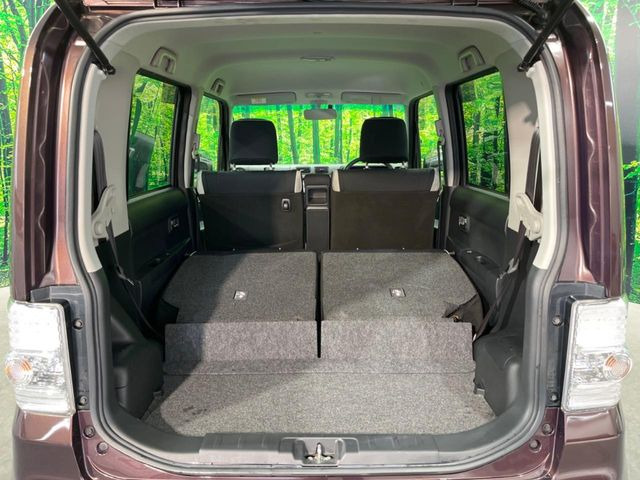 ���i�̂���������ʋ΁A���}���ɏ\���ȉ׎��X�y�[�X���m�ۂ��Ă���܂��B�Z�J���h�V�[�g��|���ƁA�傫�ȉו��̐ύڂ��\�ł���