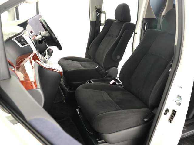 ���X�ł́A�W���O�̎ԗ��N���[�j���O�͖ܘ_�A���[�ԑO�̃N���[�j���O����𔲂��܂���!���S�̃J�[���C�t�����񋟒v���܂��B