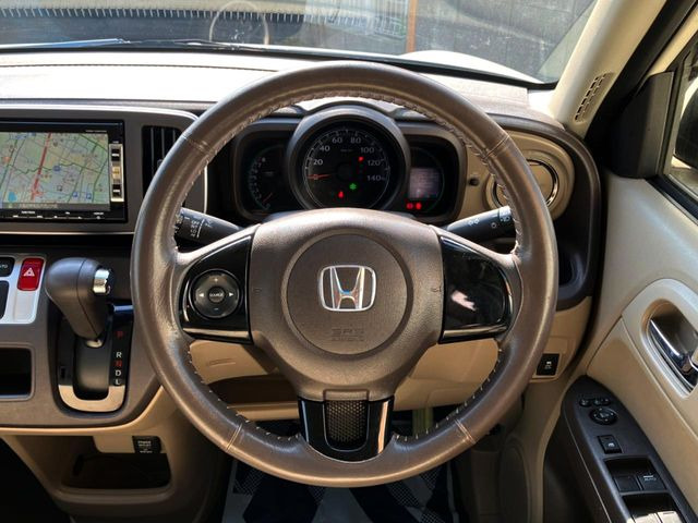 �������̊v�����n���h���ł��􍂋����̂��錩���ڂɁA�n���h�����O�̑����A����₷���������ł���