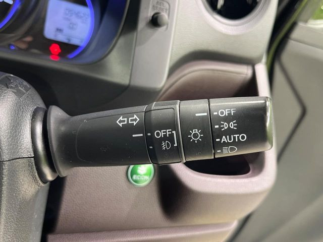 �y�I�[�g���C�g�z����̖��邳�ɉ����Ď����Ńw�b�h���C�g�̓_���E�������ł���@�\�ł�!���C�g�̕t���Y��E�����Y��Ȃǂ������Ȃ�A�J�̓���[���̑��s�����S!�g���l���ʉߎ����֗��ł��ˁ�