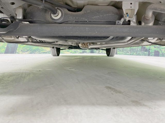 下回りがきれいなうちに、防錆加工の施工がオススメ。降雪地域はもちろん、沿岸部にお住いの方や、趣味でマリン・ウィンタースポーツをされる方にご好評いただいております。