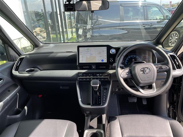 ノア1.8 ハイブリッド S-Z