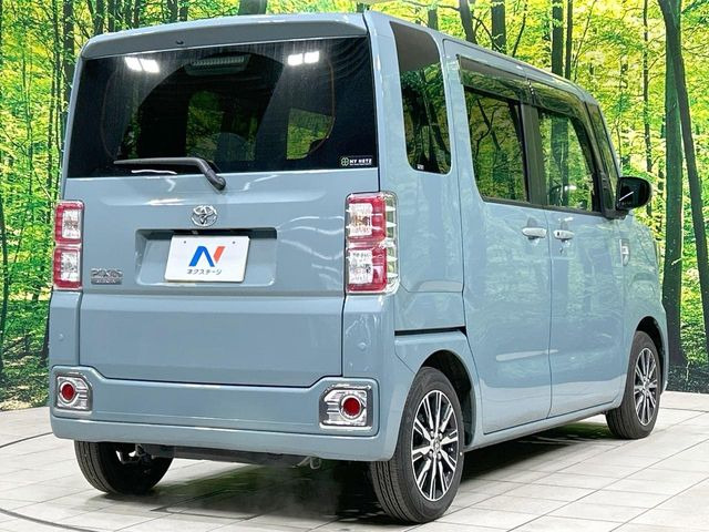 ☆全国のネクステージからお取り寄せが可能※!遠方の店舗に展示してあるクルマが気になる場合も、最寄りの店舗でご覧いただくことが可能です!是非私たちに要望をお聞かせください!※別途費用