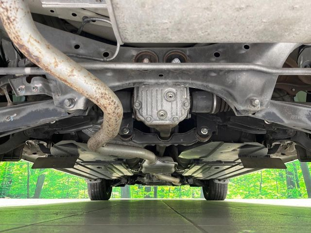 下回りがきれいなうちに、防錆加工の施工がオススメ。降雪地域はもちろん、沿岸部にお住いの方や、趣味でマリン・ウィンタースポーツをされる方にご好評いただいております。