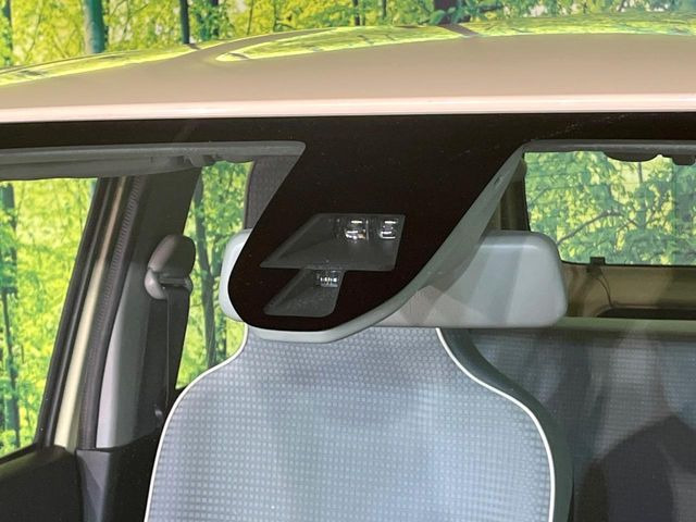 �y�X�}�[�g�V�e�B�u���[�L�T�|�[�g�z�ᑬ���s���ɑO���̎ԗ�����F�����A�Փ˂������Ȏ��͌x��ƃu���[�L�ŏՓˉ���Ɣ�Q�y�����A�V�X�g�B�����S�Ƀh���C�u�����y���݂��������܂��B