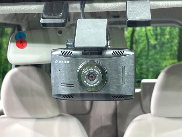 �y�h���C�u���R�[�_�[�z���S�E���S�ȃJ�[���C�t�ɕK�{�̃h���C�u���R�[�_�[�𑕔�!���s���͂������A������^�]�⎖�̂ɑ��������ۂ̏󋵂��f���ŋL�^���A����̃��X�N�ɔ����܂��B