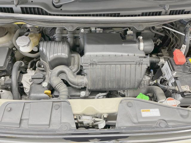 親切・丁寧な専門メカニックスタッフが応対!・車検・点検整備・事故等の修理などアフターサービスも安心。お車のカスタマイズもネクステージのサービススタッフまでご相談ください!