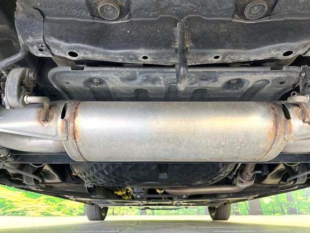 下回りがきれいなうちに、防錆加工の施工がオススメ。降雪地域はもちろん、沿岸部にお住いの方や、趣味でマリン・ウィンタースポーツをされる方にご好評いただいております。