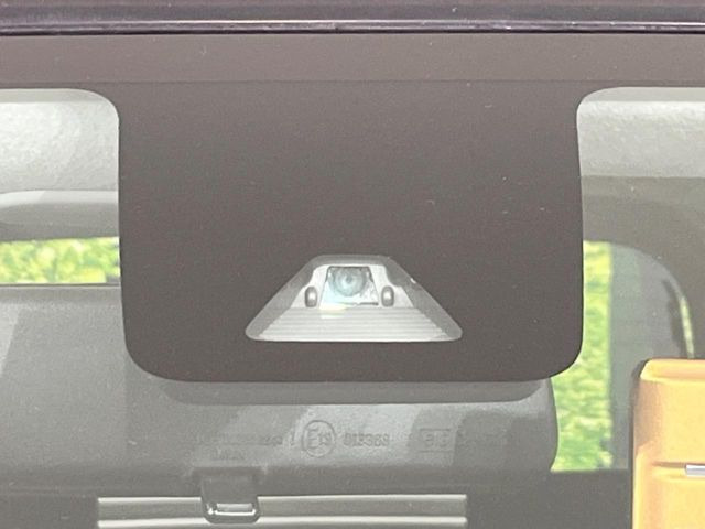 �y�X�}�[�g�A�V�X�g�z���s���ɑO���̎ԗ�����F�����A�Փ˂������Ȏ��͌x��ƃu���[�L�ŏՓˉ���Ɣ�Q�y�����A�V�X�g�B�����S�Ƀh���C�u�����y���݂��������܂��B