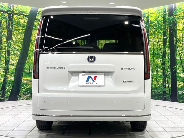 安心の最長10年・走行無制限保証(有償)をご用意。保証内容も充実はもちろん、無料点検&オイル交換や、年中無休の全国・24時間ロードサービスも付帯されておりますのでご安心下さい。