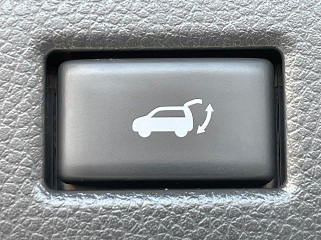 �y�p���[�o�b�N�h�A�z�X�}�[�g�L�[��^�]�Ȃ̃{�^�������������Ń��A�Q�[�g�������ŊJ���܂�!�ו��������Ă��鎞��A�����ʒu�ɂ���o�b�N�h�A��߂�ۂɕ֗��ȋ@�\�ł���