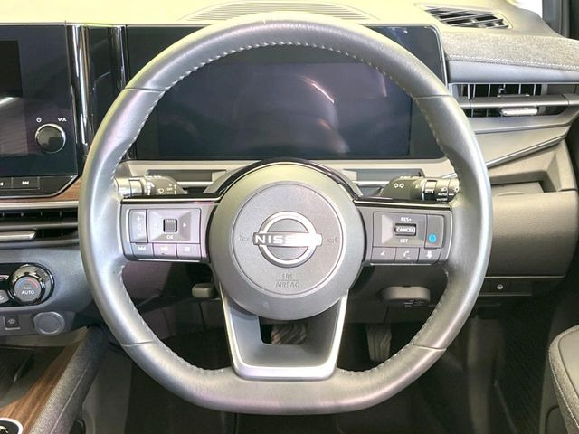 �y�X�e�A�����O�X�C�b�`�z�^�]���A�O������ڐ������炷���ƂȂ��A�I�[�f�B�I���̑��삪�\�ȕ֗��@�\!���S&���K�ȃh���C�u�����o���Ă���܂���