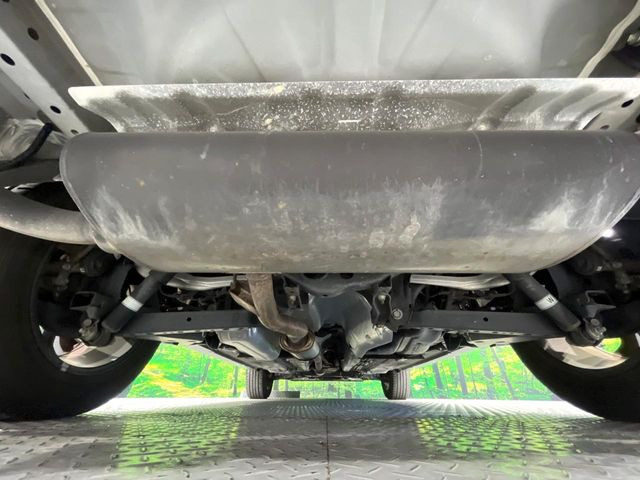 下回りがきれいなうちに、防錆加工の施工がオススメ。降雪地域はもちろん、沿岸部にお住いの方や、趣味でマリン・ウィンタースポーツをされる方にご好評いただいております。