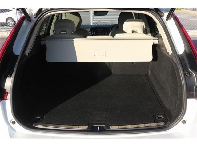 ���Ǝҗl�ւ̔̔��͂��f�肳���Ă��������܂��B �Ԍ������ԗ��̏ꍇ�́A�Ԍ����擾�������x�������z�ŕ\�����Ă���܂��B