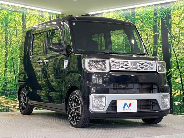 高透明度のガラス皮膜で撥水はもちろん、上質なツヤ・光沢を実現。紫外線や酸性雨から大切な愛車を保護し、色あせ・劣化を防止。「弾スプラッシュコート」、「弾プリミッサコート」からお選びいただけます。