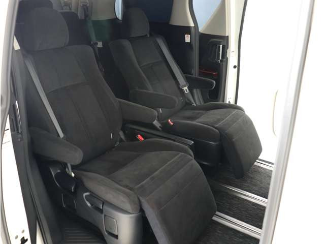 �y�I�b�g�}���t���Z�J���h�V�[�g�z�ő�800mm�̃����O�X���C�h�V�[�g�ƃI�b�g�}���@�\�ɂ�葫���y�X�L�΂������\�ł�!�܂��A�Ђ��|��������܂��̂ŁA���K�ȃh���C�u�����y���݂��������܂�!