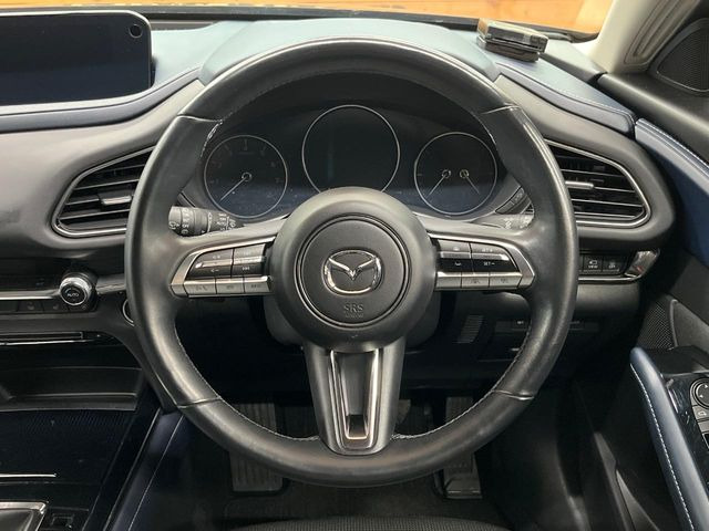 �y�����v�����X�e�A�����O�z�㎿�Ȋv���g�p���邱�ƂŁA��ɂ����������݂ƂĂ��^�]���₷���n���h���ł���