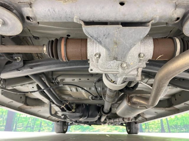 下回りがきれいなうちに、防錆加工の施工がオススメ。降雪地域はもちろん、沿岸部にお住いの方や、趣味でマリン・ウィンタースポーツをされる方にご好評いただいております。