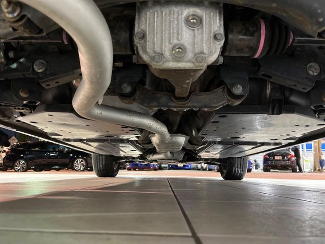 ����肪���ꂢ�Ȃ����ɁA�h�K���H�̎{�H���I�X�X���B�~��n��͂������A���ݕ��ɂ��Z���̕���A��Ń}�����E�E�B���^�[�X�|�[�c���������ɂ��D�]���������Ă���܂��B