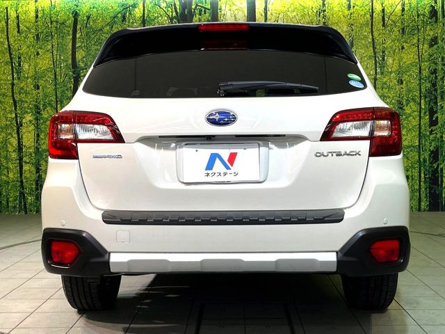 安心の最長10年・走行無制限保証(有償)をご用意。保証内容も充実はもちろん、無料点検&オイル交換や、年中無休の全国・24時間ロードサービスも付帯されておりますのでご安心下さい。