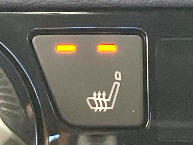 �y�V�[�g�q�[�^�[�z�������ɏd�󂷂�V�[�g�q�[�^�[!�G�A�R����葁�����܂��Ă����̂Ŋ�����̐l�����S�ł��ˁ�G�A�R���̉����͊������邩����A�Ƃ������ɂ����������߂ł��B