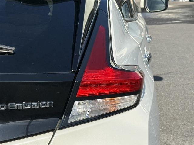 ���Ǝҗl�ւ̔̔��͂��f�肳���Ă��������܂��B �Ԍ������ԗ��̏ꍇ�́A�Ԍ����擾�������x�������z�ŕ\�����Ă���܂��B