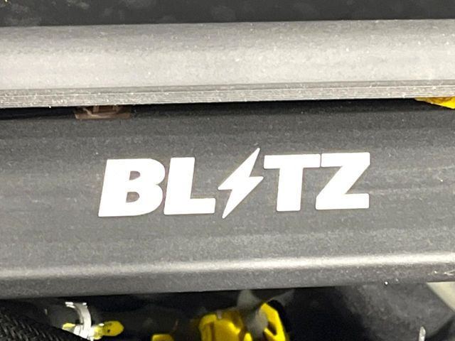 �y�^���[�o�[�z���Ԃ̍��������߂�^���[�o�[�𑕔��B���X���[�Y�ȃR�[�i�����O���s���\�ƂȂ�A������y���߂܂��B