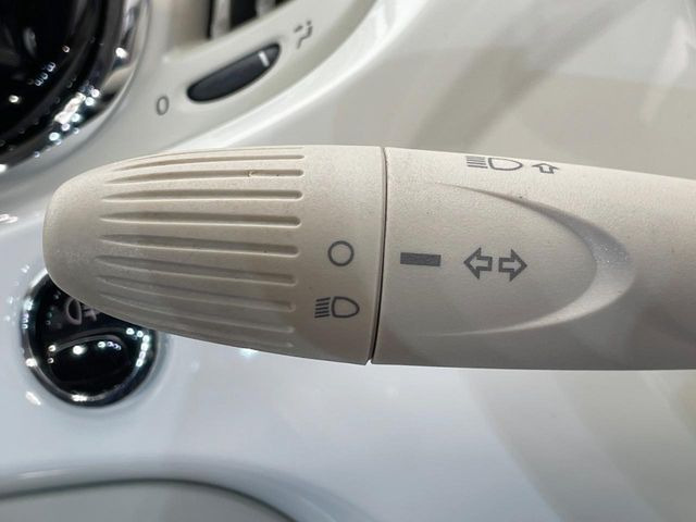 ���E�B���J�[���o�[:���Y�ԂƂ͋t�̍����ɐݒu�����E�B���J�[���o�[�B