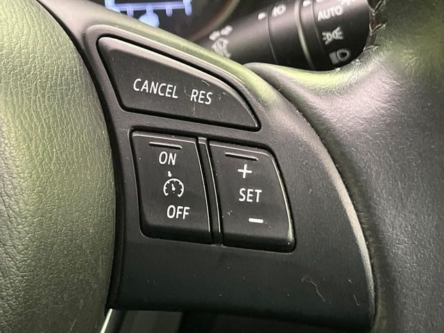 �y�N���[�Y�R���g���[���z�������H�����N���N���s�B�A�N�Z���𗣂��Ă���葬�x�ő��s���ł��A�������^�]���̕��S���y��!�����E�������ȒP�ȃX�C�b�`����Œ����ł��܂��B