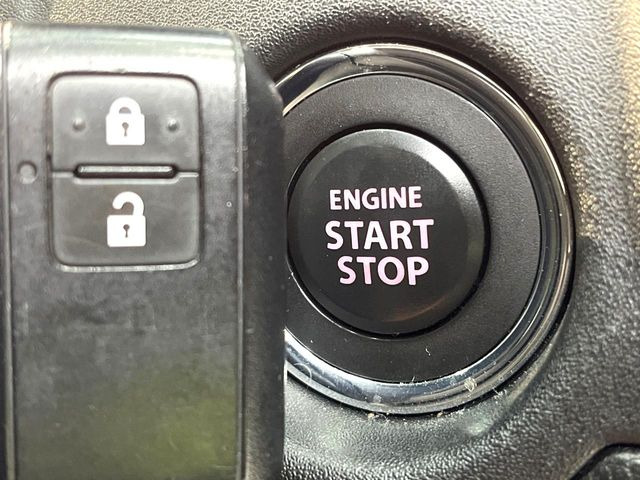 �y�L�[���X�X�^�[�g�V�X�e���z�J�o����|�P�b�g�ɓ��ꂽ�܂܂ł��h�A�̎{���E�������\�ȃX�}�[�g�L�[�𑕔��B�G���W���̃I���E�I�t�����J�M�����o���K�v����������Ƃ��Ă��֗��ł���