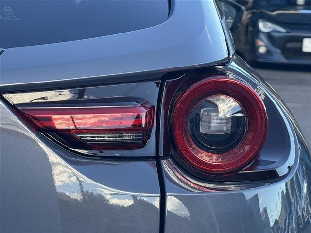 ���Ǝҗl�ւ̔̔��͂��f�肳���Ă��������܂��B �Ԍ������ԗ��̏ꍇ�́A�Ԍ����擾�������x�������z�ŕ\�����Ă���܂��B