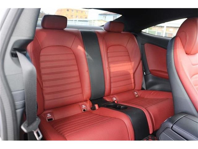 ���Ǝҗl�ւ̔̔��͂��f�肳���Ă��������܂��B �Ԍ������ԗ��̏ꍇ�́A�Ԍ����擾�������x�������z�ŕ\�����Ă���܂��B