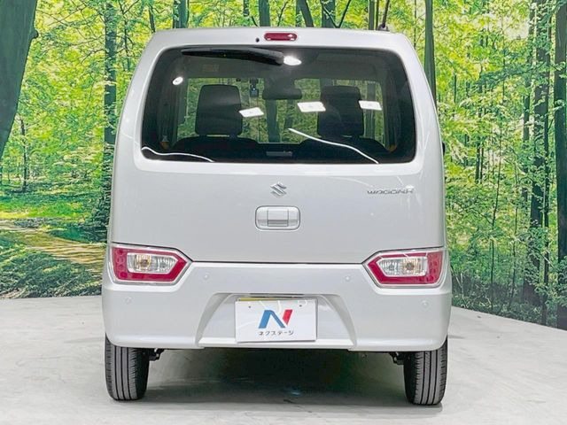 安心の最長10年・走行無制限保証(有償)をご用意。保証内容も充実はもちろん、無料点検&オイル交換や、年中無休の全国・24時間ロードサービスも付帯されておりますのでご安心下さい。