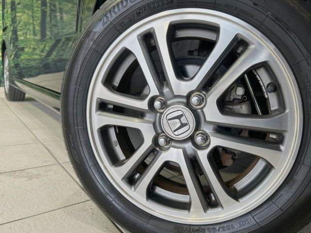 �y����14�C���`�A���~�z�C�[���z�O�ςɃ}�b�`���������A���~�z�C�[���𑕒����Ă���܂��B�e��ЊO�A���~�z�C�[����A�X�^�b�h���X�^�C�����戵�����Ă���܂��B���񂲑��k����������