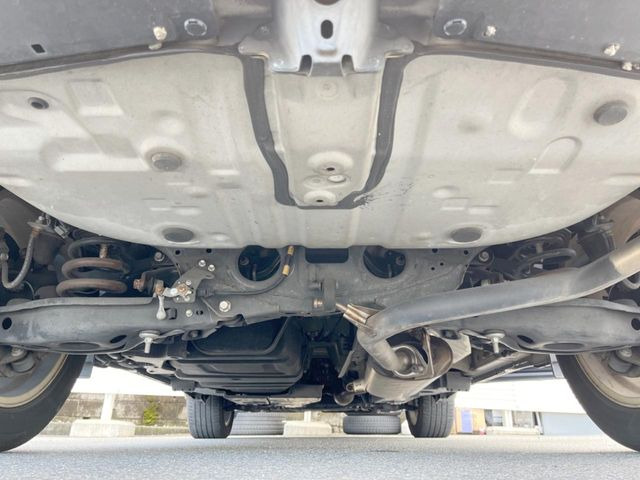 ����肪���ꂢ�Ȃ����ɁA�h�K���H�̎{�H���I�X�X���B�~��n��͂������A���ݕ��ɂ��Z���̕���A��Ń}�����E�E�B���^�[�X�|�[�c���������ɂ��D�]���������Ă���܂��B