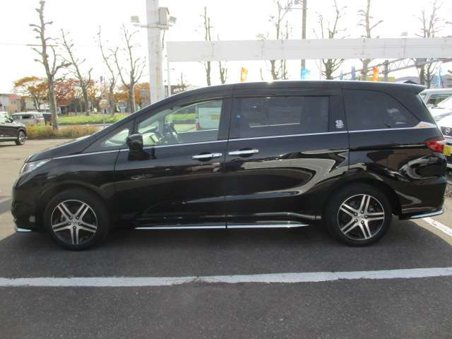 オデッセイ2.4 アブソルート 20thアニバーサリー パッケージ 4WD