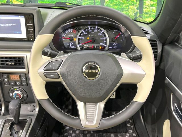 �y�����v�����X�e�A�����O�z�㎿�Ȋv���g�p���邱�ƂŁA��ɂ����������݂ƂĂ��^�]���₷���n���h���ł���