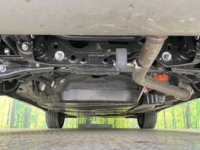 下回りがきれいなうちに、防錆加工の施工がオススメ。降雪地域はもちろん、沿岸部にお住いの方や、趣味でマリン・ウィンタースポーツをされる方にご好評いただいております。