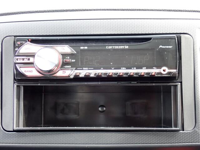 CD�I�[�f�B�I�E���W�I���t���Ă܂��B