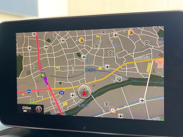 �������i�r:��̊��̂���i�r�́A����������ԓ������o���Ă���܂��B�I�[�f�B�I�@�\���[�����Ă���܂��̂ŁA�^�]�����y���߂܂���