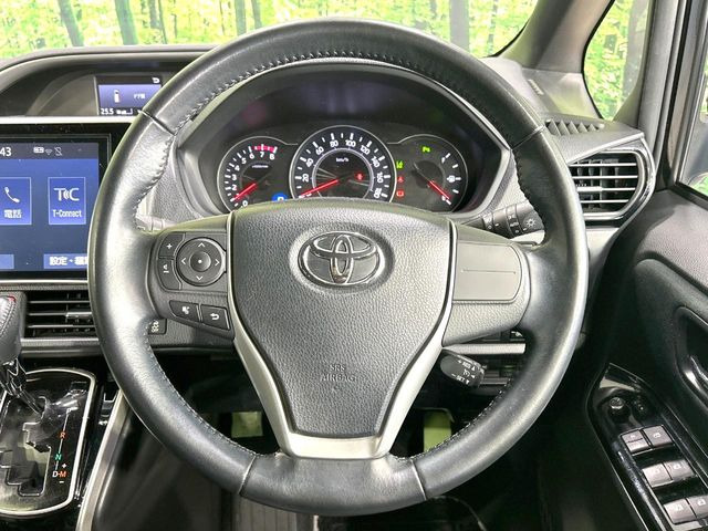 �y�����v�����X�e�A�����O�z�㎿�Ȋv���g�p���邱�ƂŁA��ɂ����������݂ƂĂ��^�]���₷���n���h���ł���