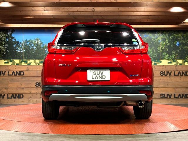 安心の最長10年・走行無制限保証(有償)をご用意。保証内容も充実はもちろん、無料点検&オイル交換や、年中無休の全国・24時間ロードサービスも付帯されておりますのでご安心下さい。